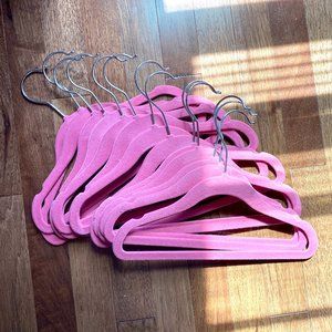 pink clothes hangers for children